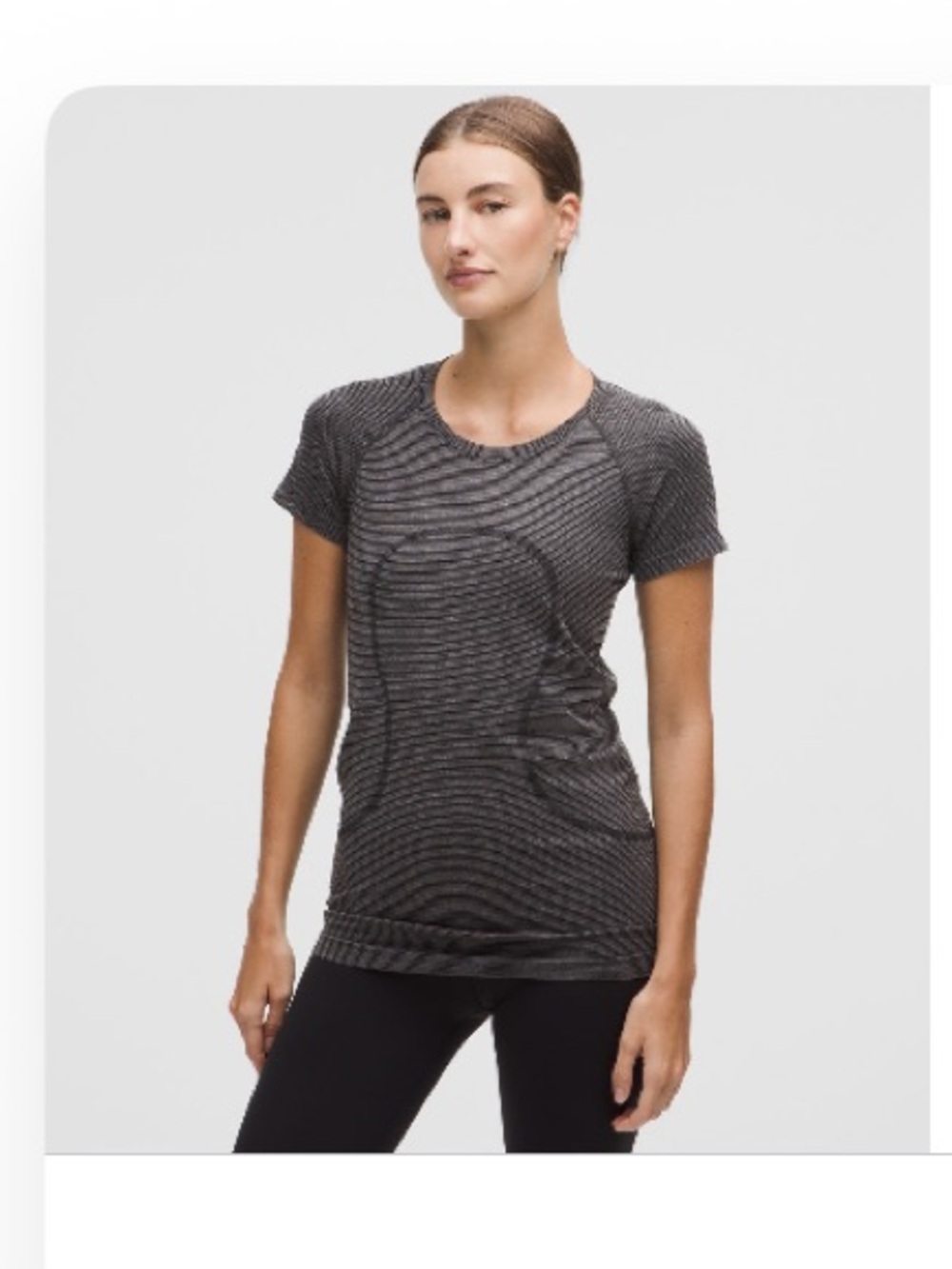 Swiftly tech short sleeve lululemon hip length size 8